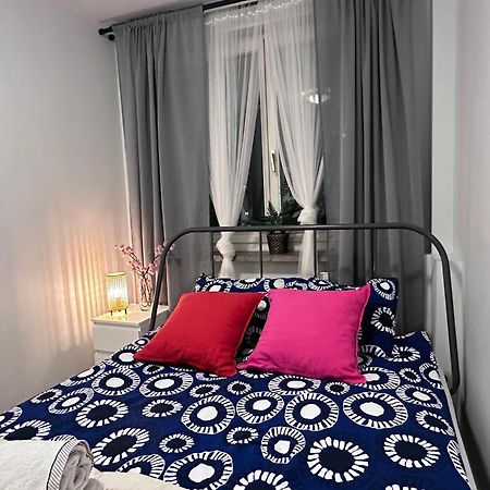5Centrum Stanislawa Moniuszki10 Wi-Fi 1Gb Sek Warsaw Luaran gambar