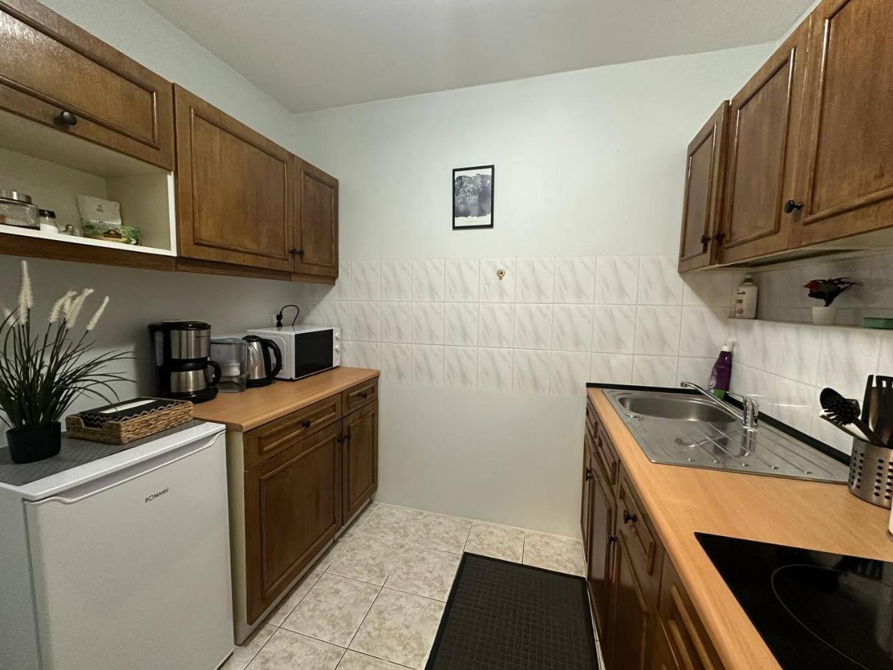5Centrum Stanislawa Moniuszki10 Wi-Fi 1Gb Sek Warsaw Luaran gambar